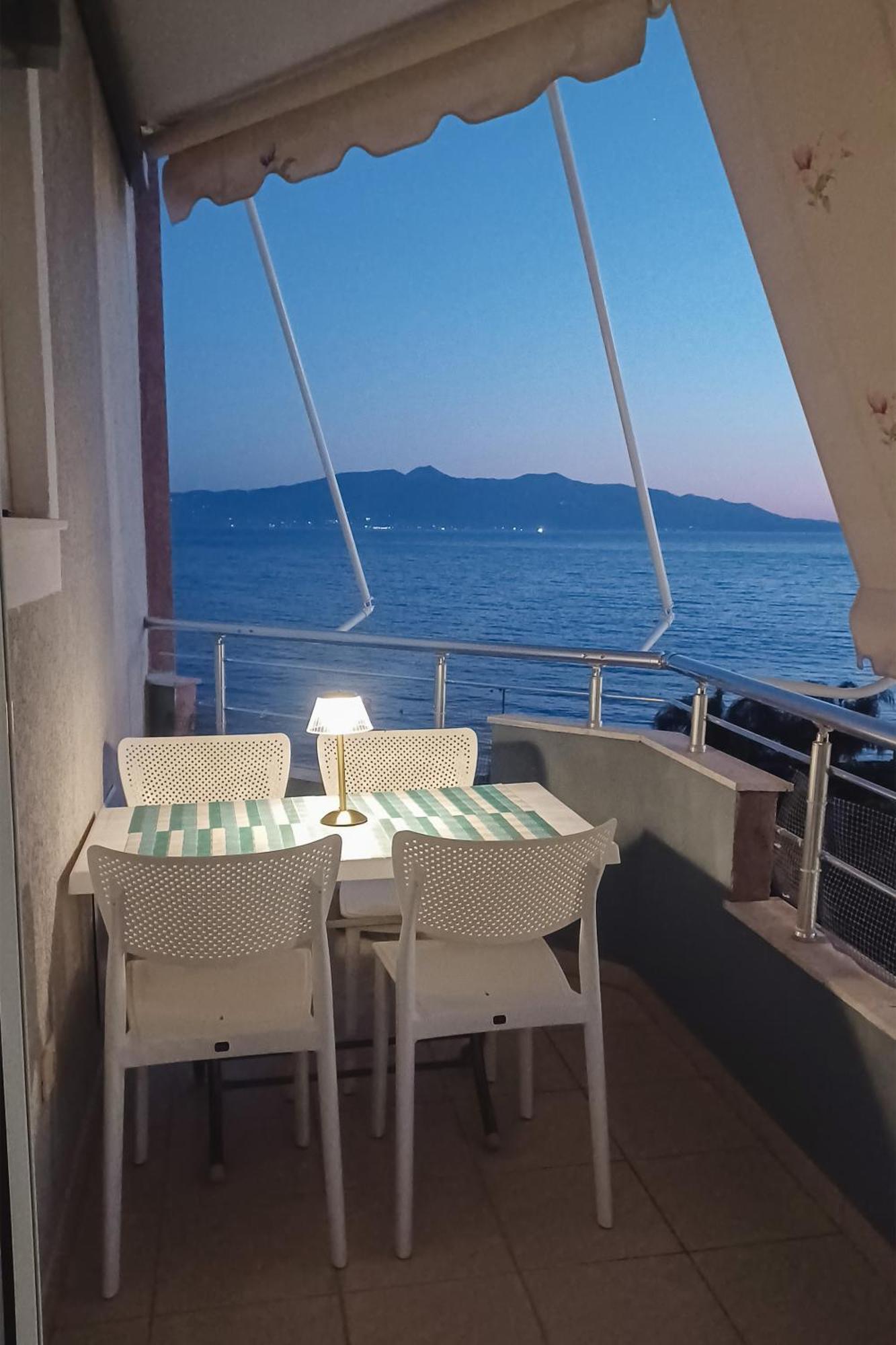 Susy Sea View Apartment Sarandë Eksteriør bilde